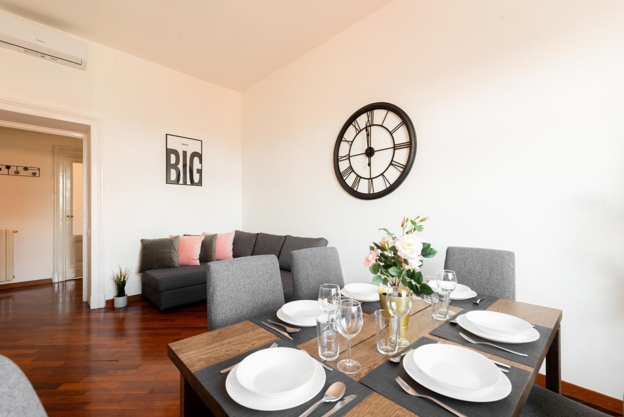 Piacentino Homes San Giovanni Apartment โรม ภายนอก รูปภาพ